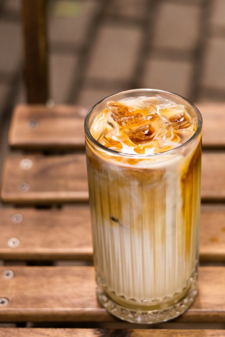 resep kopi susu gula aren ala kafe - kopitem.com